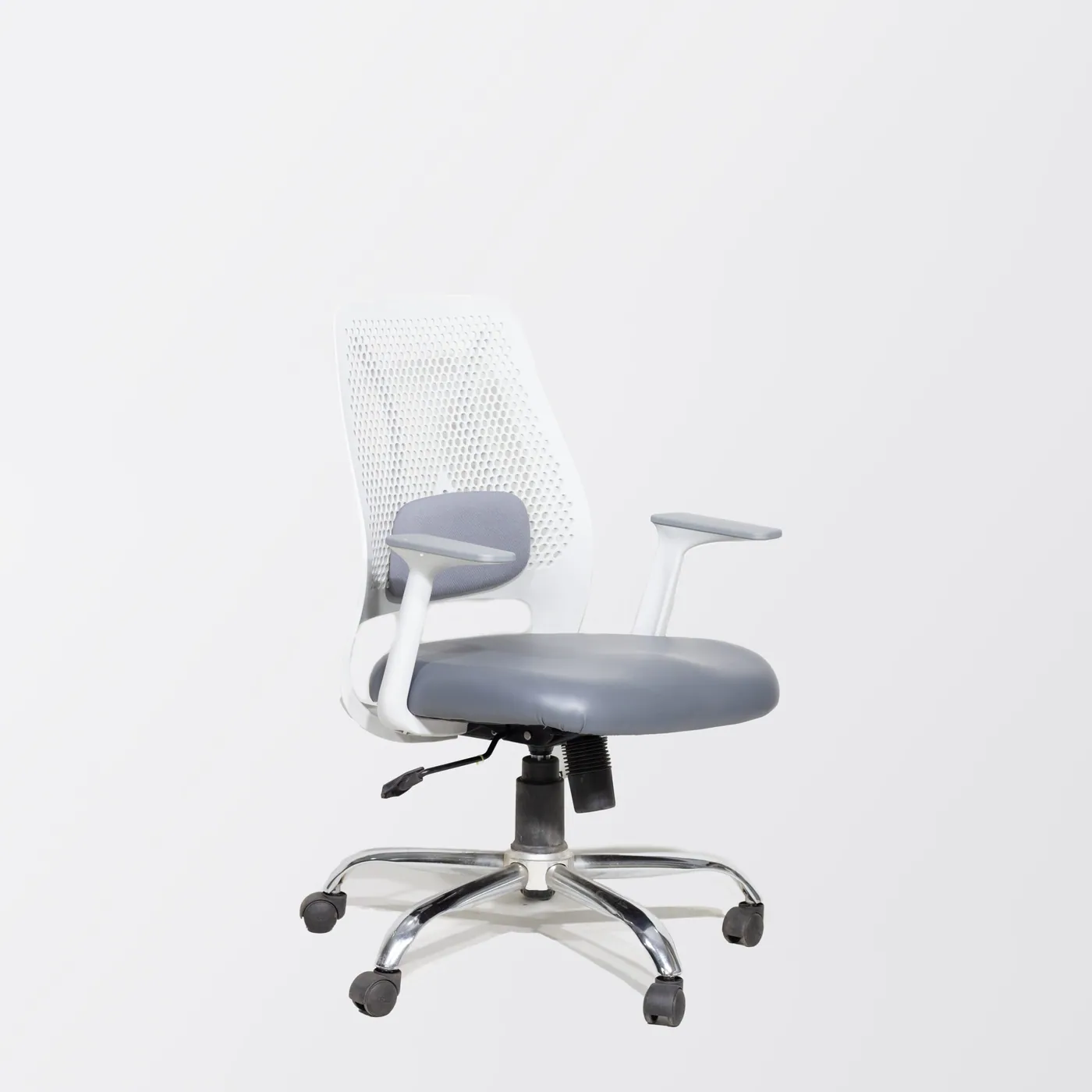 Dipti Enterprise chair